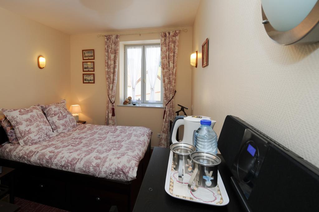 Au Clos d'Ardennes Balaives-et-Butz Zimmer foto